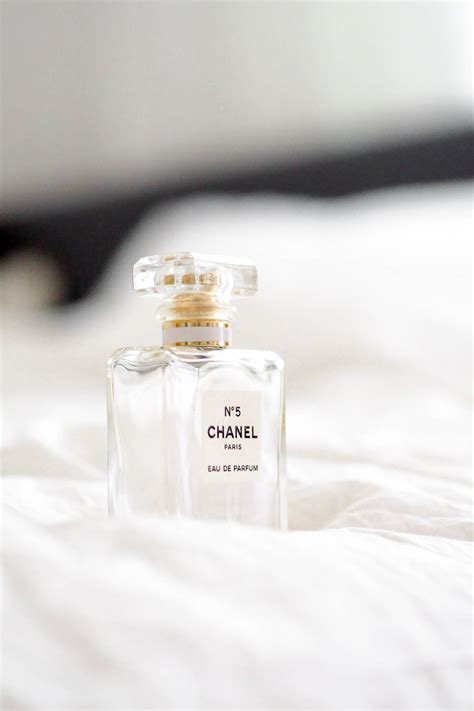 Chanel perfume bottle wallpaper